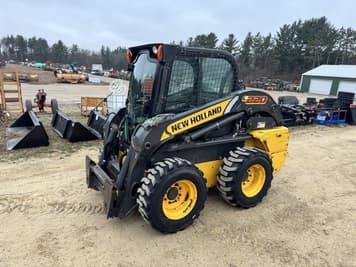 Main image New Holland L220